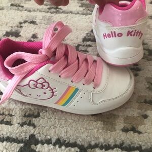 Adorable Hello Kitty 🐱 Pink Rainbow 🌈 Sneakers Size 12
